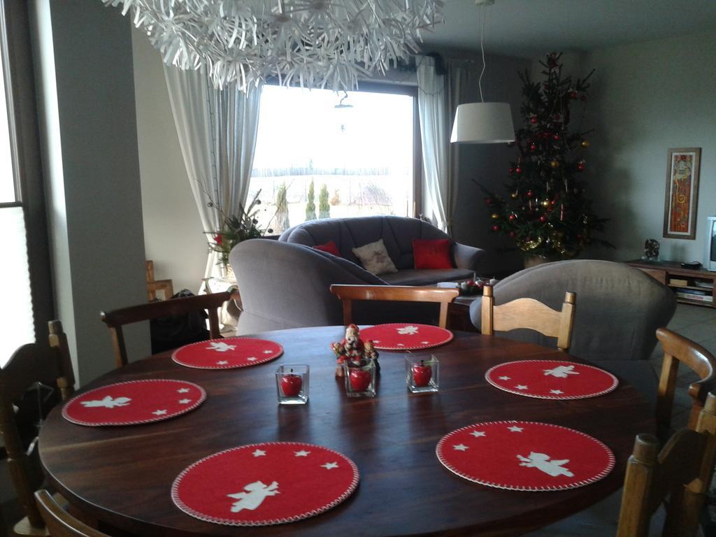 Villa Dom Przy Kociej Gorze à Krzczen Extérieur photo